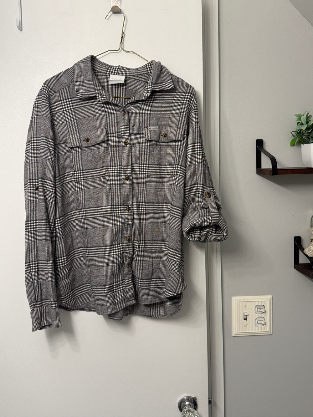 Columbia Black and White Plaid Button-Up Shirt